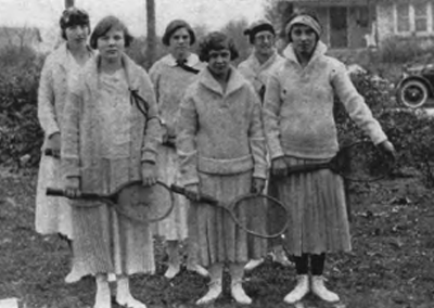 TENNIS GROUP (1926)