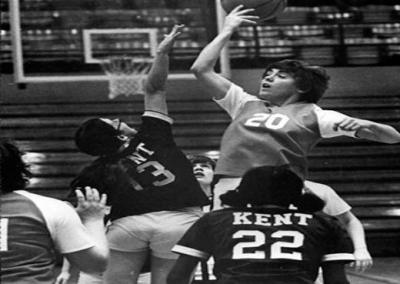 1970 Woman's B-Ball Team